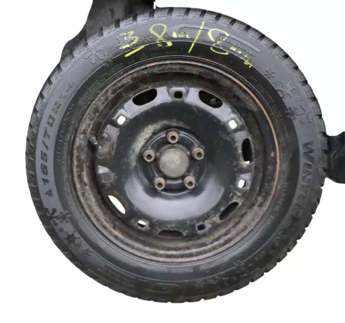 4x Skoda Fabia Felgen Reifen 165/70 R14 81T Winterreifen M&S 5jx14H2 ET35 6-8mm