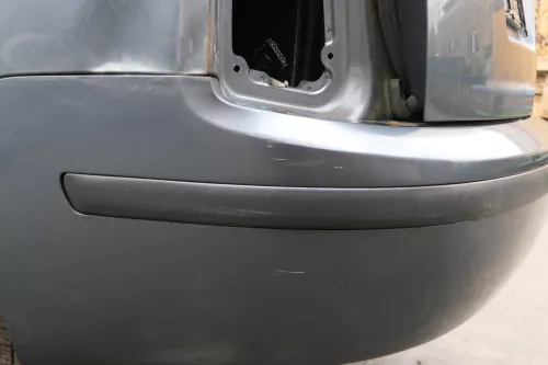 Skoda Fabia 6Y Kombi Stufenhec Stoßstange hinten Heckstoßstange grau LC7V (184802)