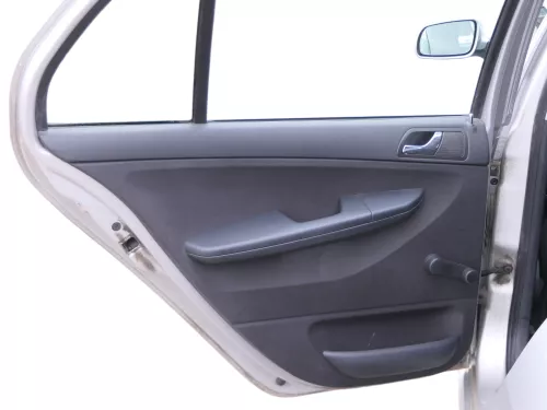 1x Fabia 6Y Kombi Türverkleidung Verkleidung Tür hinten links schwarz anthrazit (184856)