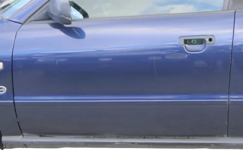 A4 B5 Tür nur Türblatt vorne links Fahrertür blau LZ5T Kombi od Limo (185060)