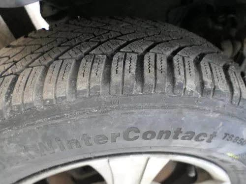 VW Golf A3 Alufelgen Winterreifen Reifen 195/65 R15 91T KBA 49163 # 5-8mm ML536L (185074)