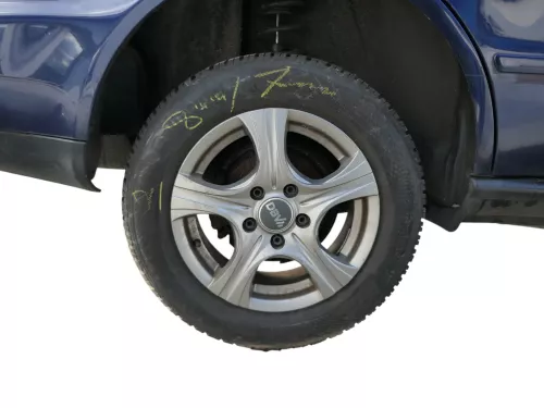 VW Golf A3 Alufelgen Winterreifen Reifen 195/65 R15 91T KBA 49163 # 5-8mm ML536L (185074)