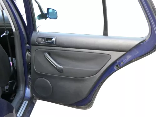1x VW Golf 4 1J Limousine Türverkleidung Verkleidung Tür hinten rechts schwarz (185088)