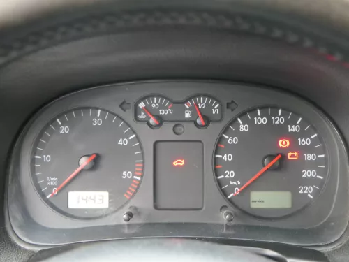 VW Golf 4 Tacho Tachometer Kombiinstrument 237.000km 1J0920805E TDI Diesel (185092)