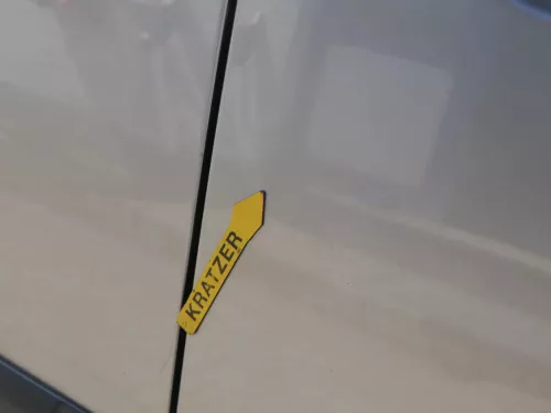 Fabia 5J Limousine Tür vorne rechts Beifahrertür braun LF8H - ohne Anbauteile (185114)