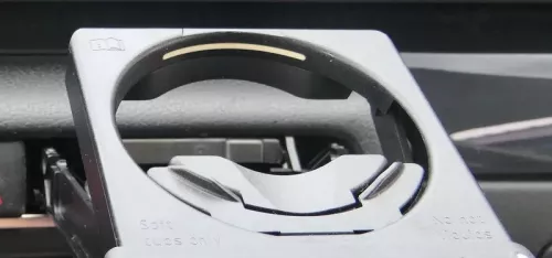 Audi A4 8E B6 B7 Becherhalter Dosenhalter Getränkehalter vorne 8E1862534J (185161)