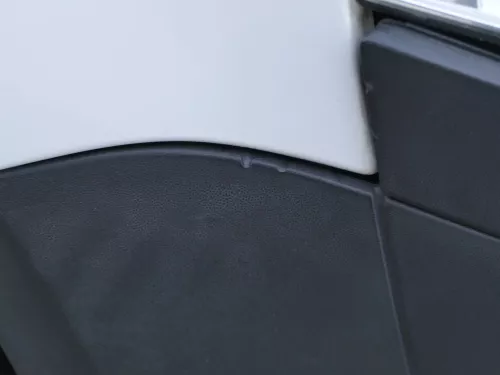 VW Fox 5Z Stoßstange vorne Stoßfänger schwarz mit Grill (185225)