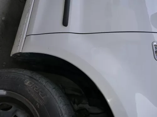 VW Fox 5Z Kotflügel vorne rechts weiß LB9A (185227)