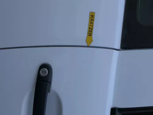 VW Fox 5Z Tür vorne rechts Beifahrertür rechts weiß LB9A - ohne Anbauteile (185238)