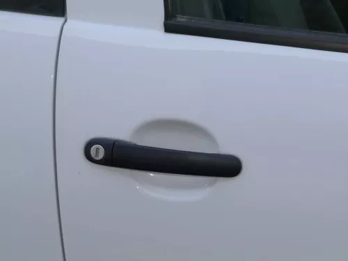 VW Fox 5Z Tür vorne rechts Beifahrertür rechts weiß LB9A - ohne Anbauteile (185238)