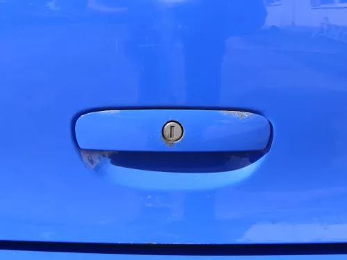 VW Polo 9N3 9N Heckklappe Kofferraumklappe Klappe blau LA5F ohne Anbauteile (185250)