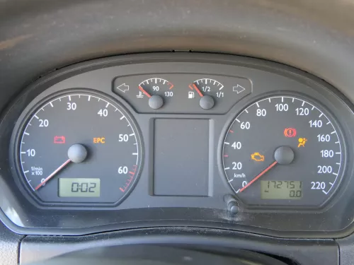 VW Polo 9N Tacho Tachometer Kombiinstrument 172.700km 6Q0920800P 1,2 47kw 40kw (185254)