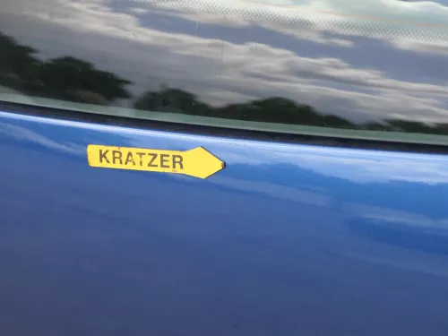 VW Polo 9N3 9N Heckklappe Kofferraumklappe Klappe blau LA5K ohne Anbauteile (185286)