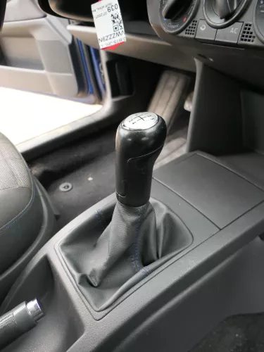 VW Polo 9N 9N3 Schaltknauf Schaltsack Schaltung 6Q1711113G Leder schwarz blaue  (185292)