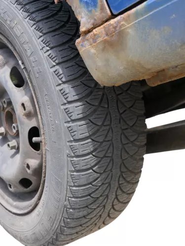 4x Polo 6R 9N Ibiza Felgen 185/60 R14 Winterreifen M+S 6jx15 ET38 Reifen 4-5mm (185328)