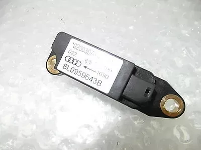 Audi A3 8L Crashsensor Querbeschleunigungssensor Airbagsensor Seitenairbag