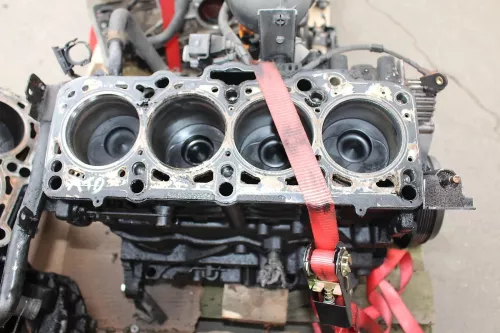 VW Golf 4 Bora Motor Block Motorblock 1,9 TDI 85kw 101PS 038103101J AJM PD