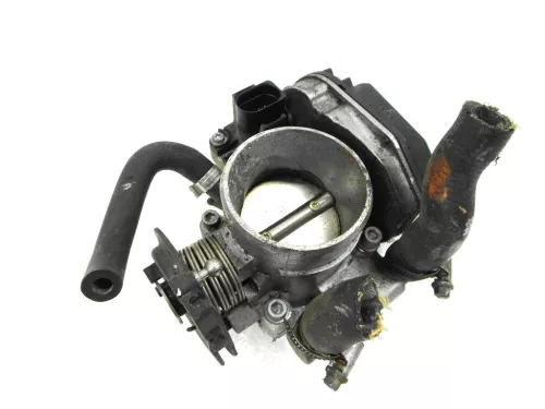 Audi A4 B5 Drosselklappe ADP 1,6l 74kw 101PS 058133063 VW Passat 3B - 39,99 (9999203)