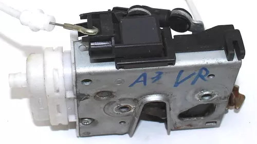 Audi A3 8L A4 Tür Türschloß Zentralverriegelung vorne rechts 8L1837016B  3+4-Tür
