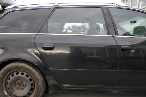 Audi A6 4B C5 Tür Türblatt hinten rechts schwarz LY9B (119554)