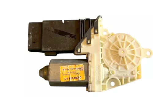 VW Golf 4 Bora Motor Fensterheber Fensterhebermotor 1J1959802D vorne rechts Leon (185434)