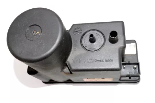 Audi A4 B5 A6 Pumpe Zentralverriegelung Steuergerät 4A0862257A (100675)