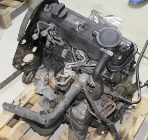 VW Golf 3 Passat 3B Motor 1Z 1,9 TDI 230.000km Diesel oh Anbauteile T3 T4 T2 (153339)