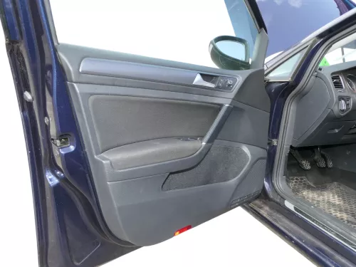 1x VW Golf 7 5G AU Türverkleidung Tür vorne links 4/5-Türer titan schwarz (185480)