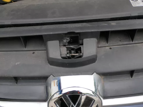 VW Golf 7 5G Motorhaube Motorhaubenschloß Schloß Klappenschloß vorn ## (185543)