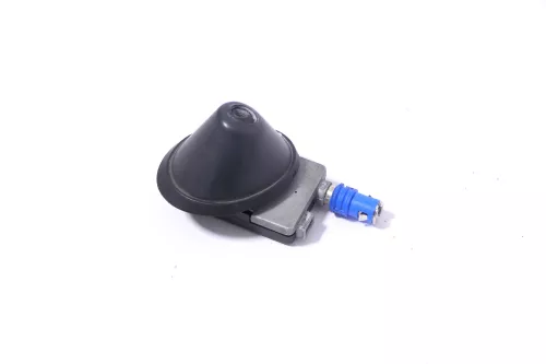 Audi A3 8L A4 B5 Antenne Antennenstab Antennensockel Sockel 8L0035501 (105828)