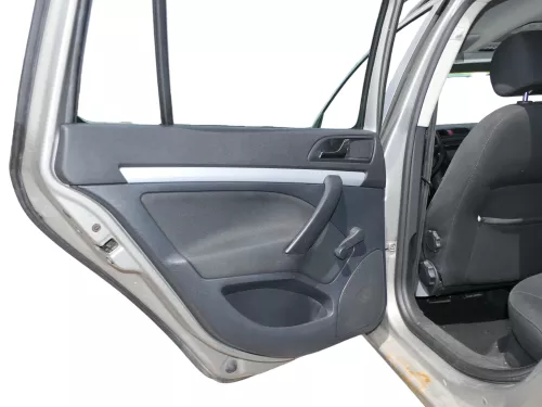 1x Octavia 1Z Kombi Türverkleidung Verkleidung Tür hinten links schwarz onyx (185779)