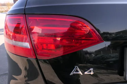 Audi A4 B8 8K Avant hinten links innen 8k9945093 Rückleuchte original (keinLED) (110241)
