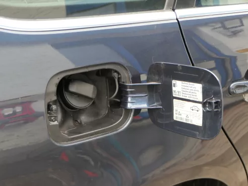 Golf 5 1K5 + Golf 6 Variant Kombi Tankdeckel Deckel Tank Tankverschluß grau LC5F (186044)