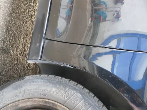 VW Golf 6 Variant Kombi AJ5 Kotflügel vorne rechts schwarz L041 (186091)