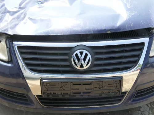VW Passat 3C Grill Kühlergrill Kühler original Emblem Logo VW Zeichen
