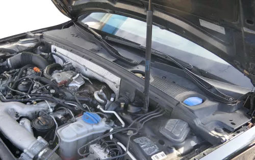 Audi A4 8K Abdeckung Windlauf Verkleidung Wischer Wasserkasten Wasserabweiser (172738)