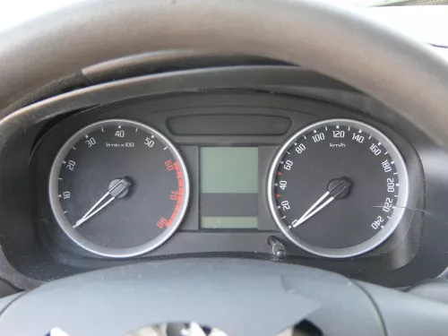 Skoda Fabia Roomster Tacho Tachometer Kombiinstrument 178.000km 5J0920821B BTS (186279)