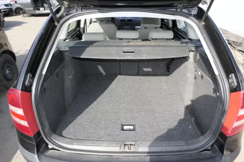 Skoda Octavia 1Z Ladeboden Verkleidung Abdeckung Kofferraum Teppich Doppelt (125306)