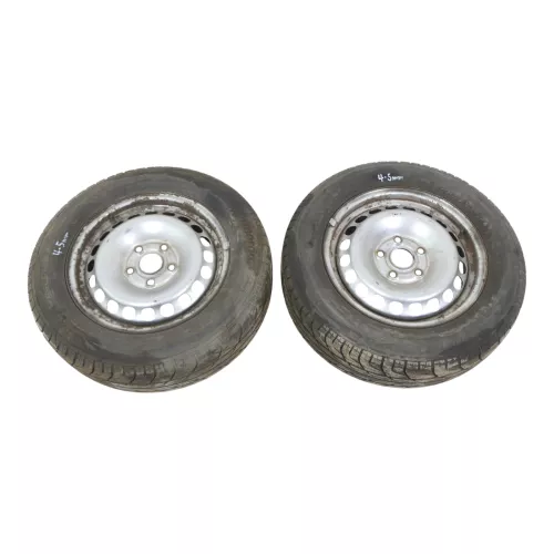 2x VW Golf 6 Caddy 195/65 R15 91V Sommerreifen Felgen 6jx15H2 ET47 ca. 5mm