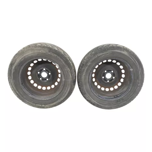 2x VW Golf 6 Caddy 195/65 R15 91V Sommerreifen Felgen 6jx15H2 ET47 ca. 5mm (128698)