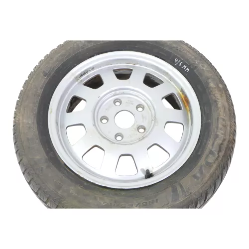 1x Alufelge Felge  Passat 3BG A6 4B 8D0601025D 6jx15H2 ET45 195/65 R15