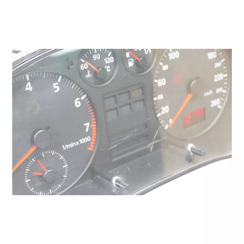 A3 8L Tacho Tachometer Kombiinstrument 8L0919860A 262.000km Benziner 260km/h (149907)