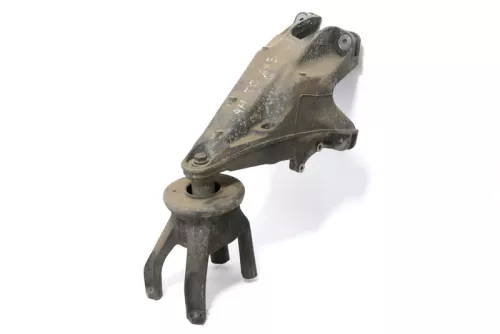 VW T5 Motorhalter Stütze Lager 2,5 TDI BNZ BPC 7H0199849AM Motorlager