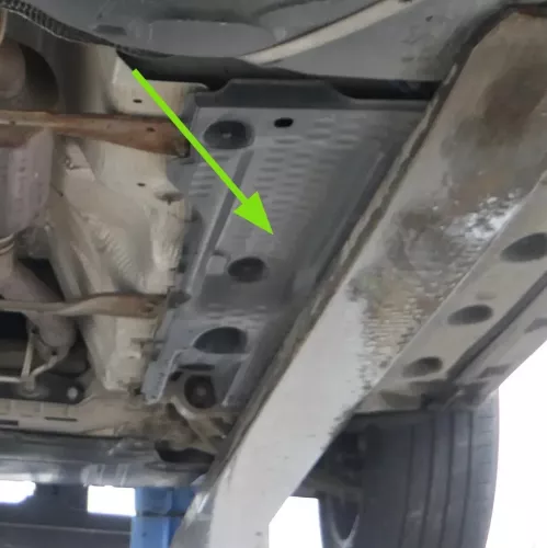 VW Passat 3C B6 B7 Unterbodenverkleidung Verkleidung links unten Abdeckung
