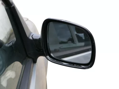 VW Golf 4 Bora manueller Spiegel vorne rechts Außenspiegel schwarz (186642)