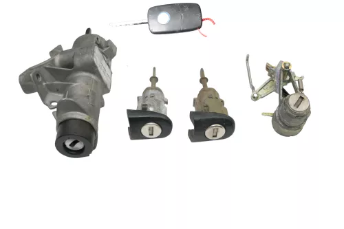 VW Golf 4 Lim Schloßsystem 2x Türschloß 1x Schlüssel Schloß Zündschloß Hecksch