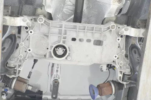 VW Tiguan Passat 3C Q3 Achse Aggregateträger vorne 7N0199369A 3C0199313AR TDI (186782)