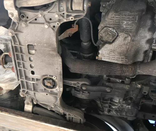 VW Pasat 3C Hosenrohr Abgasrohr Flexrohr Vorkat Kat 1K0131690AN BLF 1,6 FSI (186783)