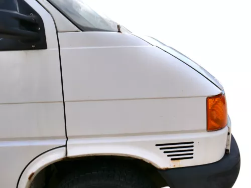 VW T4 kurze Version Kotflügel vorne rechts weiß R902 7D0821104B (186812)