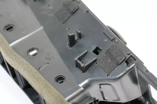Audi A6 4F Lüftungsdüse Düse Lüftung vorne in der Mitte Armaturenbrett 4F1820951 (153409)